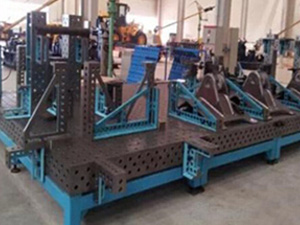 三維柔性組合焊接夾具 三維柔性組合焊接夾具